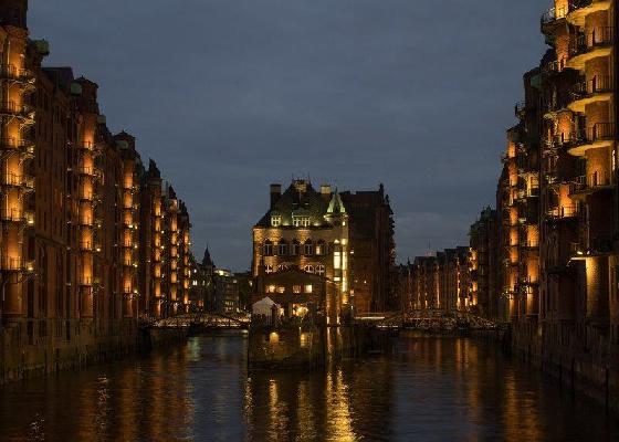 -Lübeck Hamburg